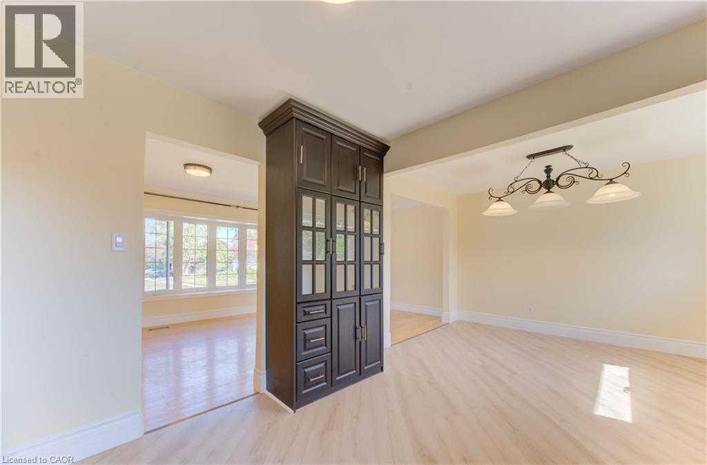 1493 QUEENS Boulevard thumbnail 19