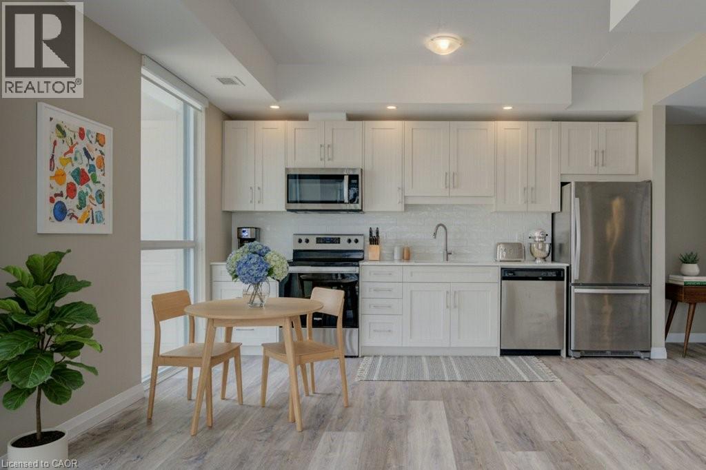 60 CHARLES Street W Unit# 2210 thumbnail 13