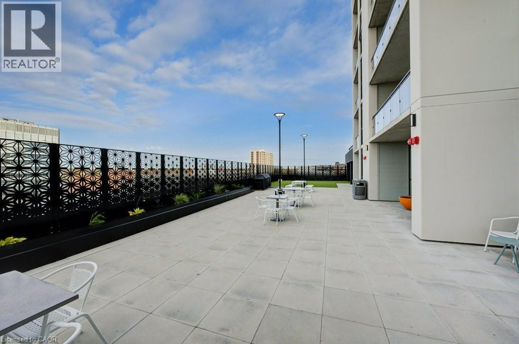 60 CHARLES Street W Unit# 2210 thumbnail 48