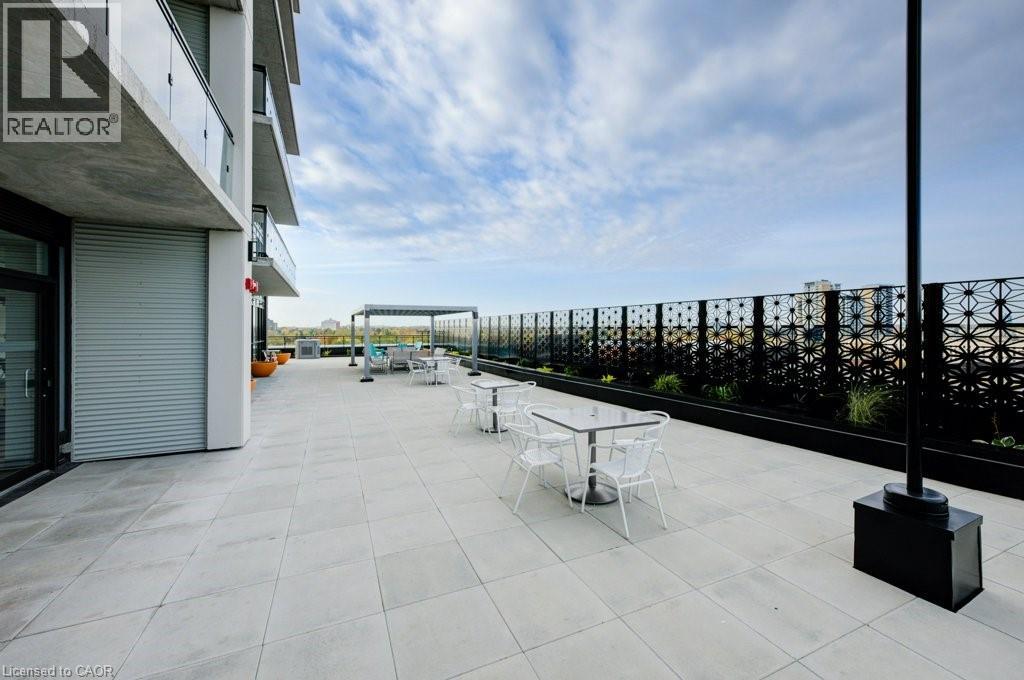 60 CHARLES Street W Unit# 2210 thumbnail 49