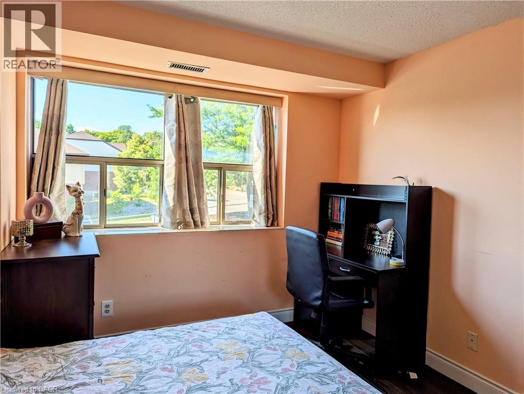 300 KEATS Way Unit# 407 thumbnail 36