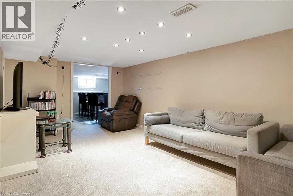 1392 DOON VILLAGE Road thumbnail 15