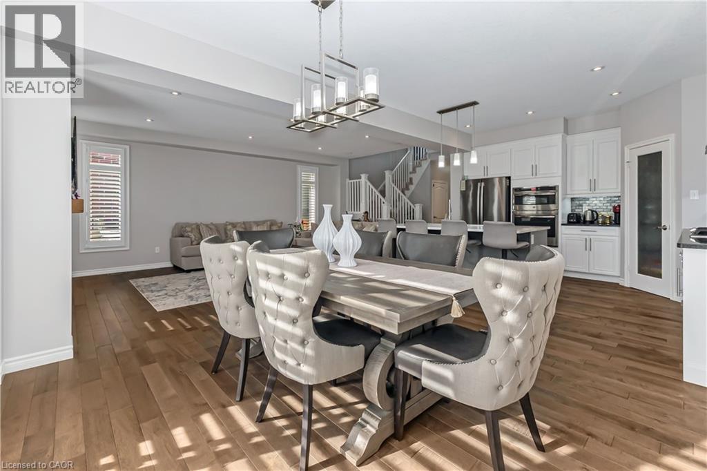 56 SMITH'S CREEK Drive thumbnail 15