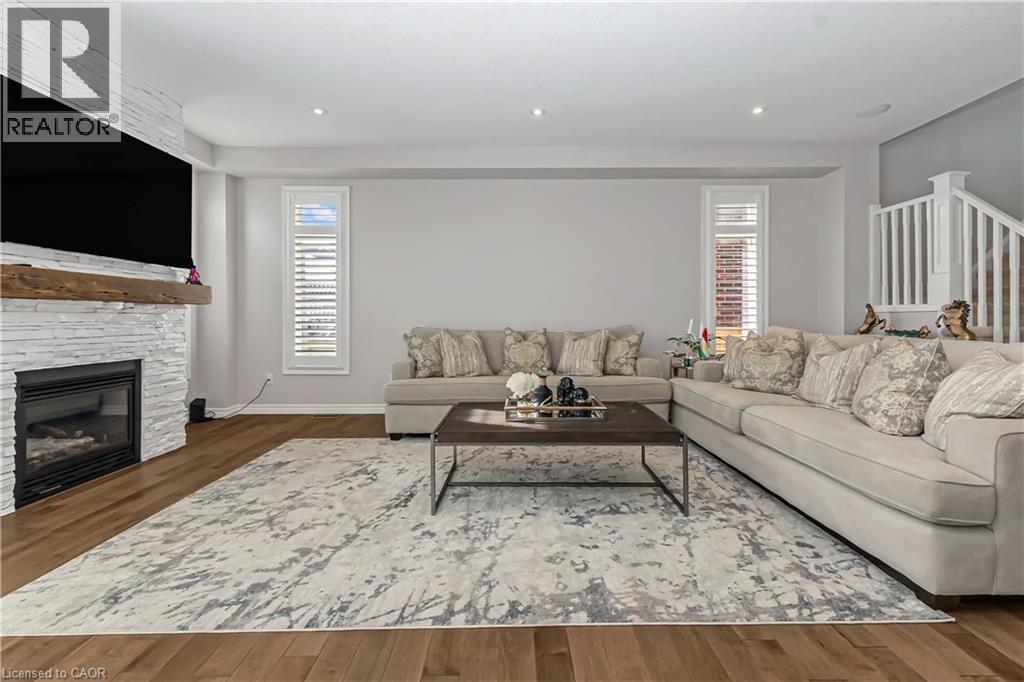 56 SMITH'S CREEK Drive thumbnail 18