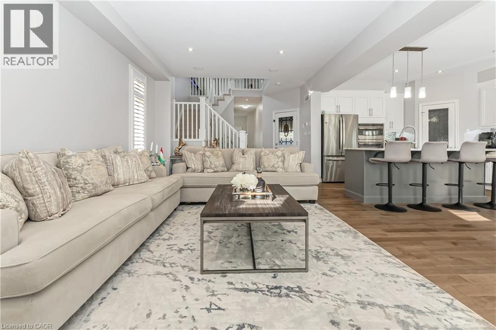 56 SMITH'S CREEK Drive thumbnail 19