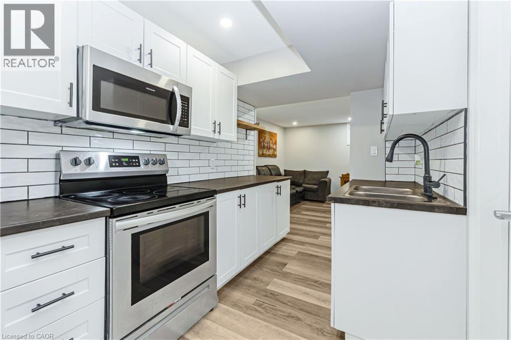 56 SMITH'S CREEK Drive thumbnail 45