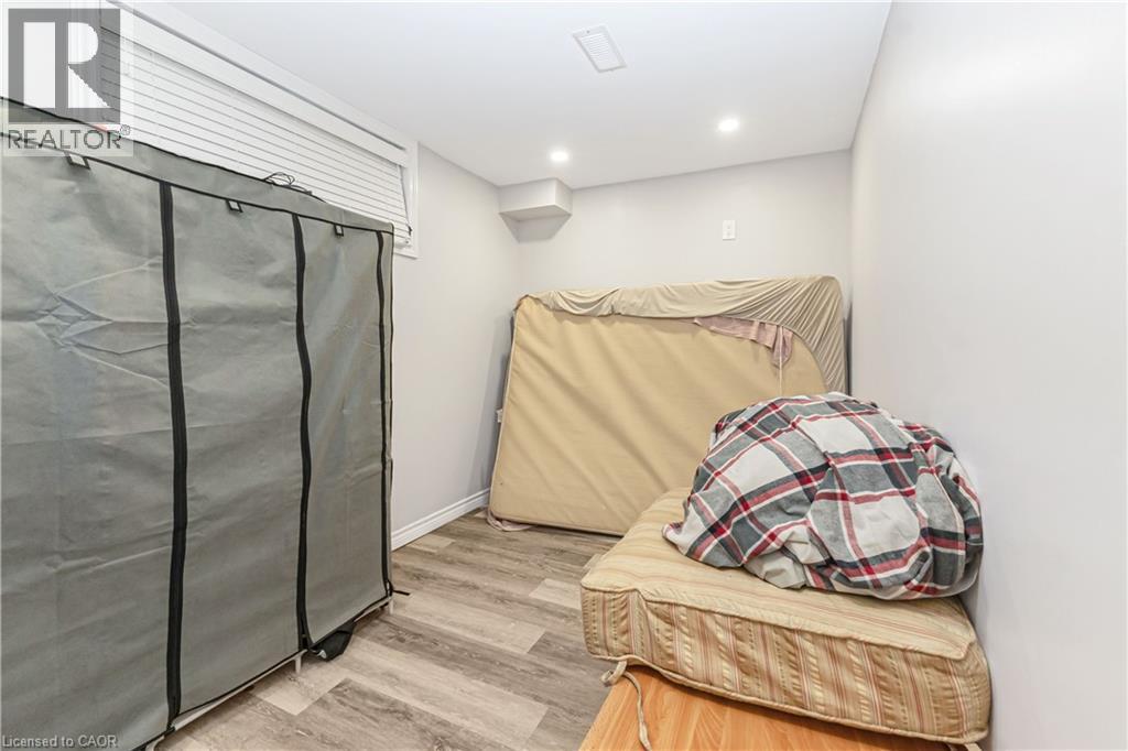 56 SMITH'S CREEK Drive thumbnail 47