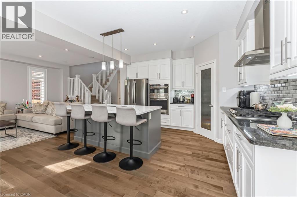 56 SMITH'S CREEK Drive thumbnail 9