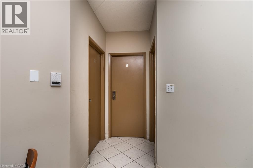 253 LESTER Street Unit# 101 thumbnail 22