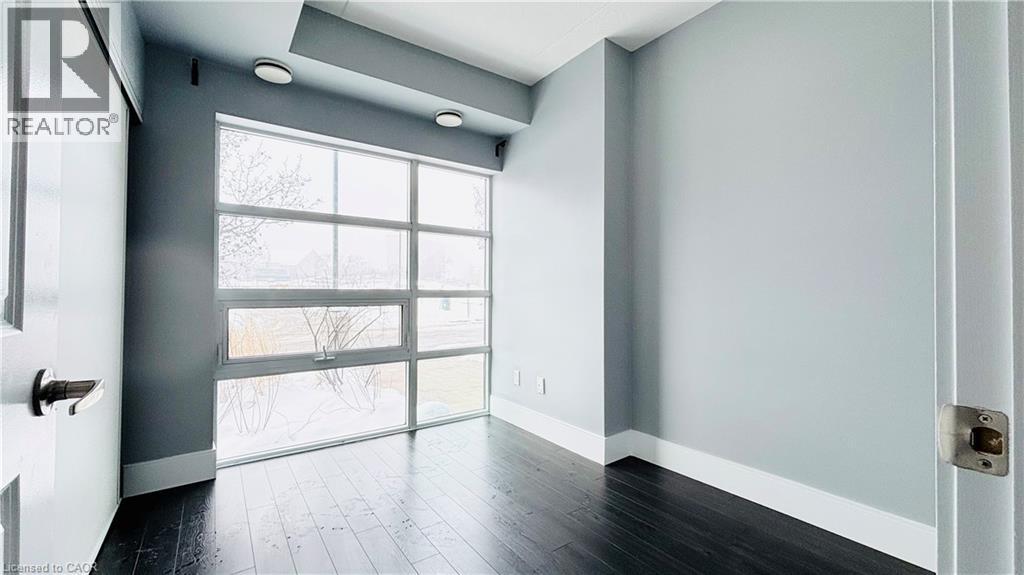 155 ST. LEGER Unit# 107 thumbnail 13