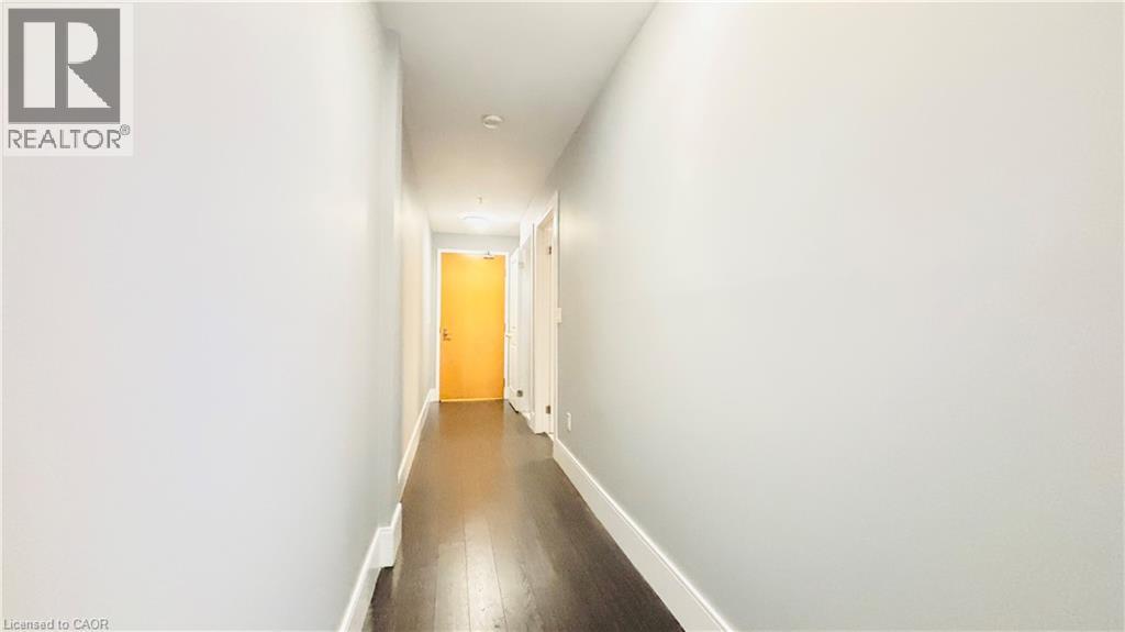 155 ST. LEGER Unit# 107 thumbnail 4