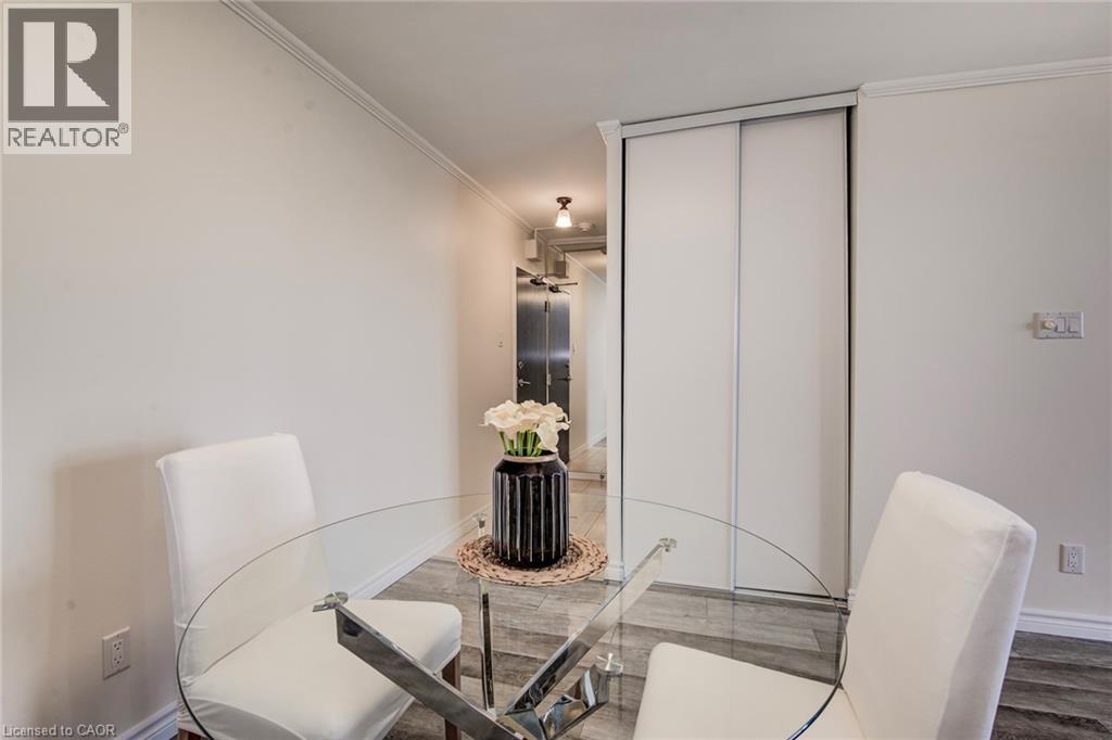 81 CHURCH Street Unit# 1504 thumbnail 3