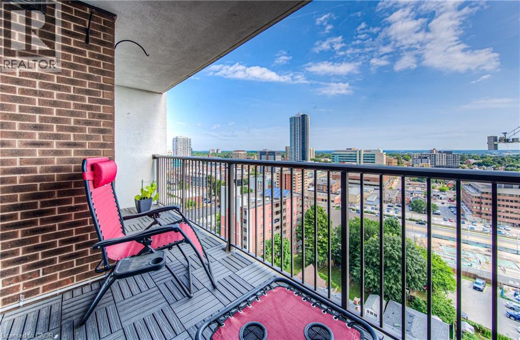 81 CHURCH Street Unit# 1504 thumbnail 33