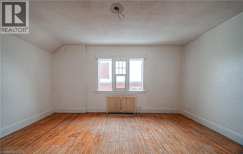 916 QUEENSTON Road thumbnail 32