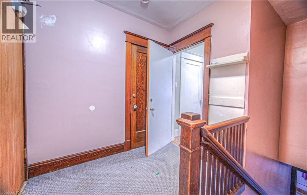 916 QUEENSTON Road thumbnail 27