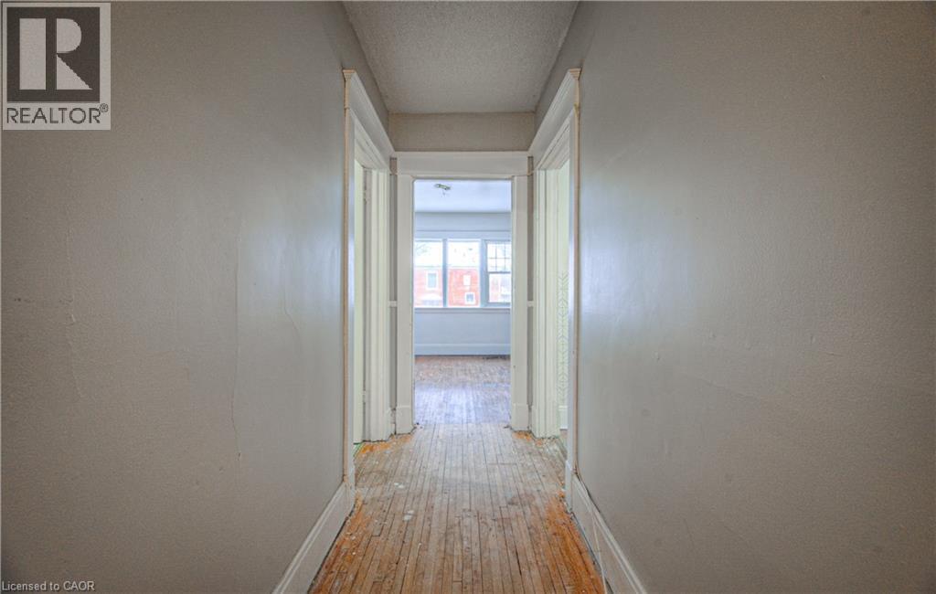 916 QUEENSTON Road thumbnail 39