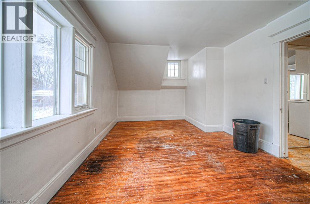 916 QUEENSTON Road thumbnail 42