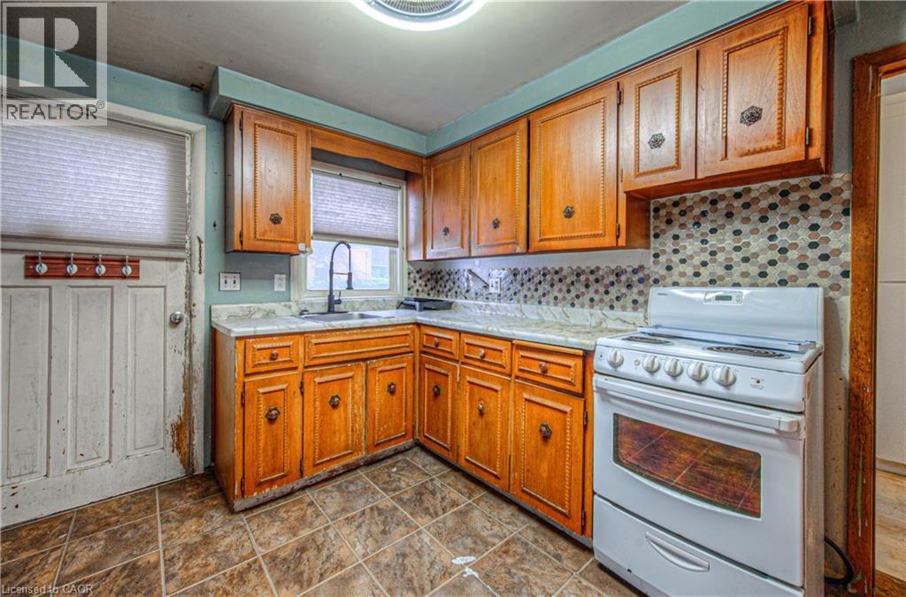 916 QUEENSTON Road thumbnail 45