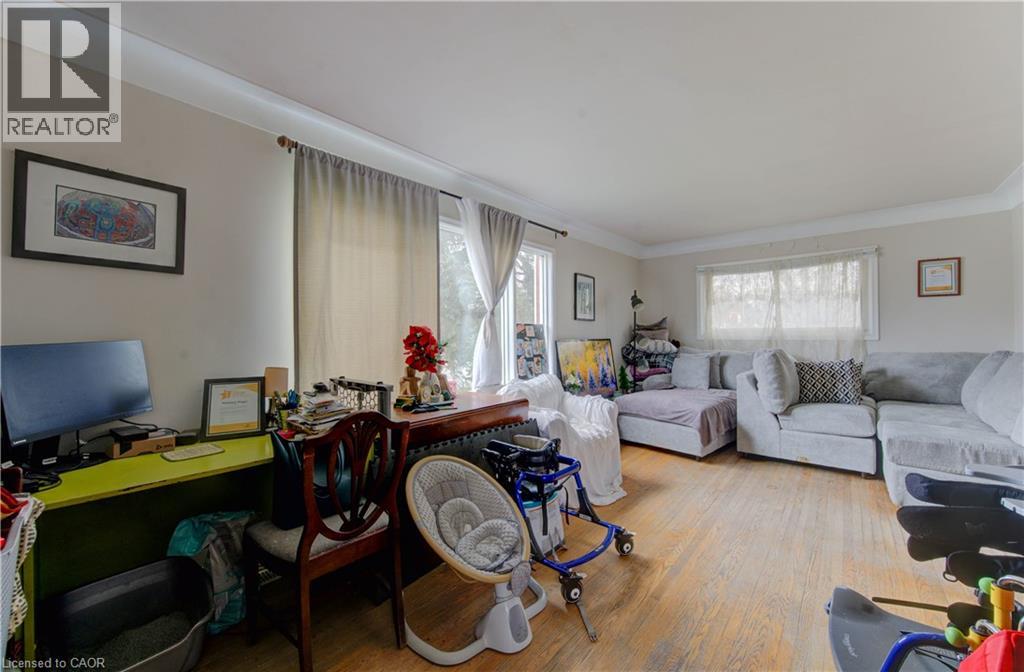 27 MARGARET Avenue N thumbnail 22