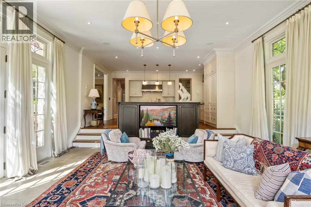 33 SALISBURY Avenue thumbnail 17