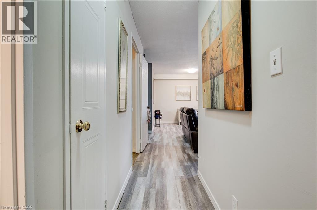 18 HOLBORN Court Unit# 104 thumbnail 12