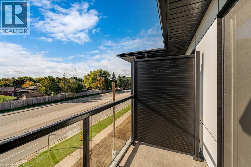 410 NORTHFIELD Drive W Unit# E5 thumbnail 18