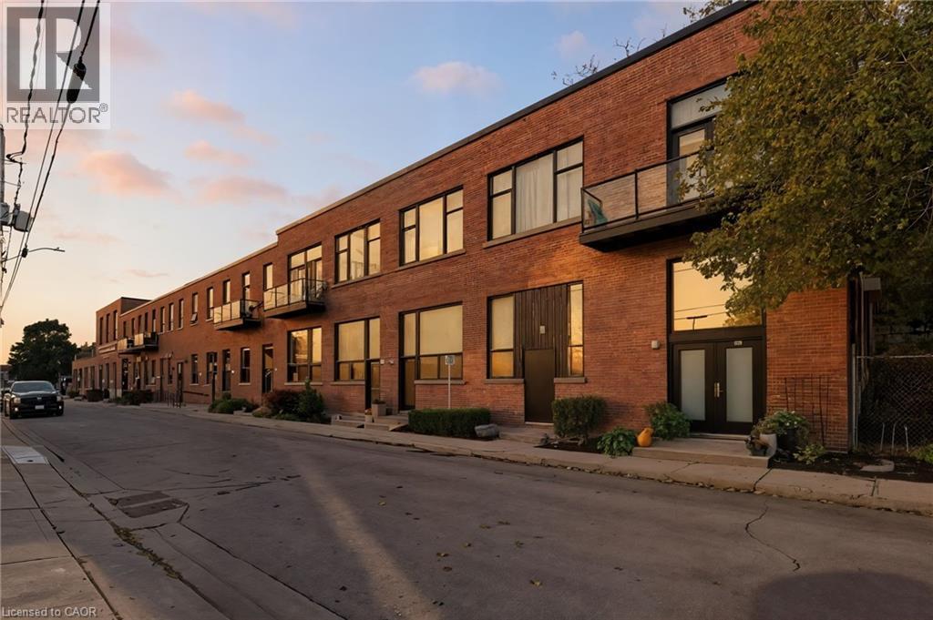 85 SPRUCE Street N Unit# 203 thumbnail 2