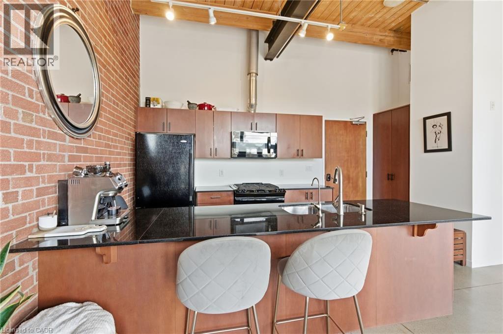 85 SPRUCE Street N Unit# 203 thumbnail 15