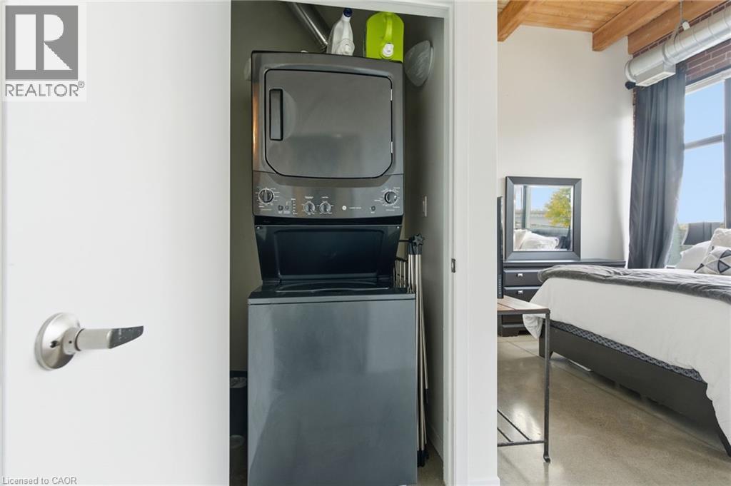 85 SPRUCE Street N Unit# 203 thumbnail 33