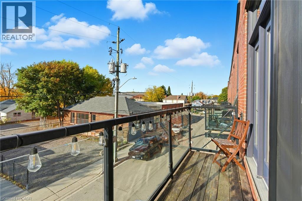 85 SPRUCE Street N Unit# 203 thumbnail 38