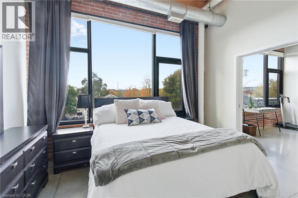 85 SPRUCE Street N Unit# 203 thumbnail 30