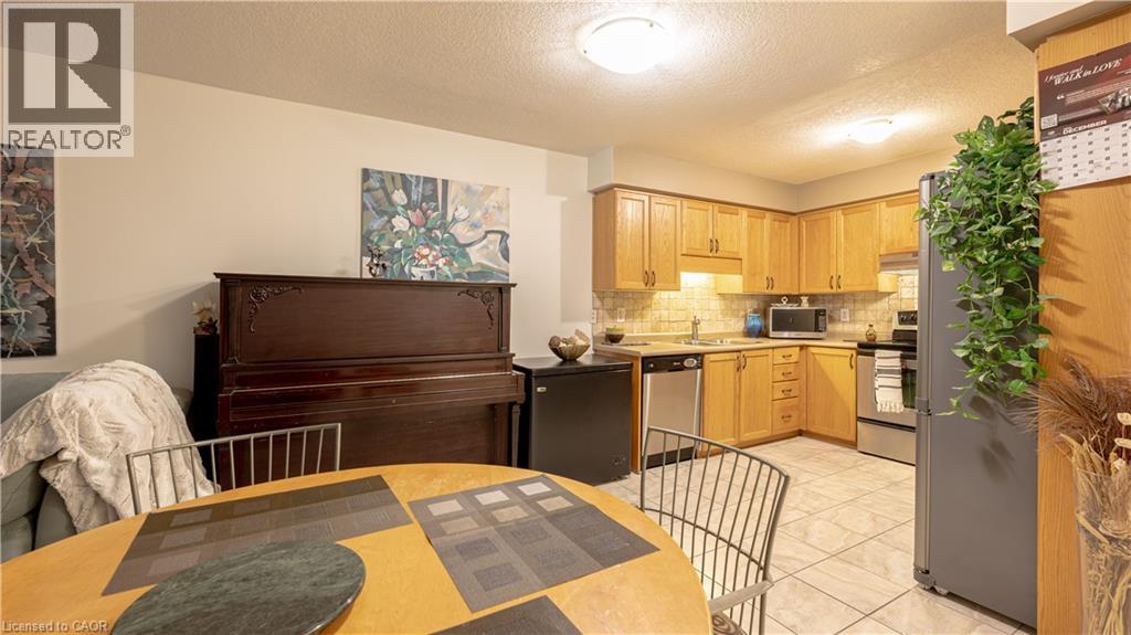 85 BANKSIDE Drive Unit# E34 thumbnail 7