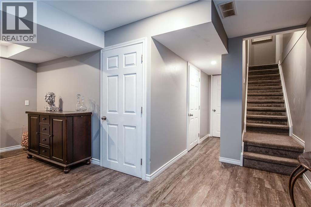 105 CAPTAIN MCCALLUM Drive thumbnail 40