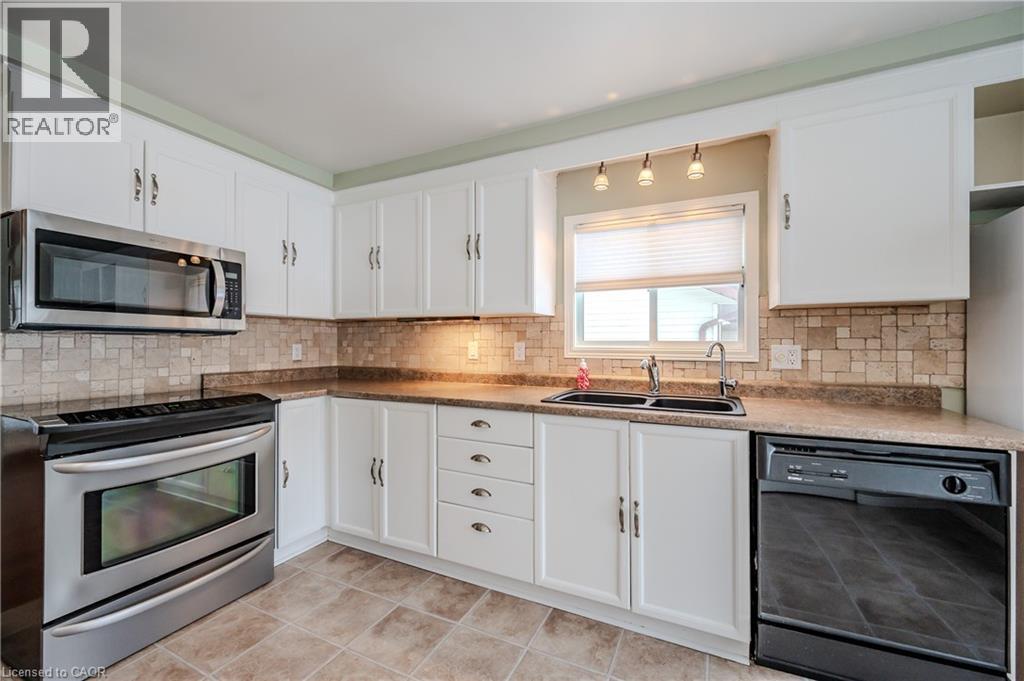 3 ROLLING BROOK Lane thumbnail 2