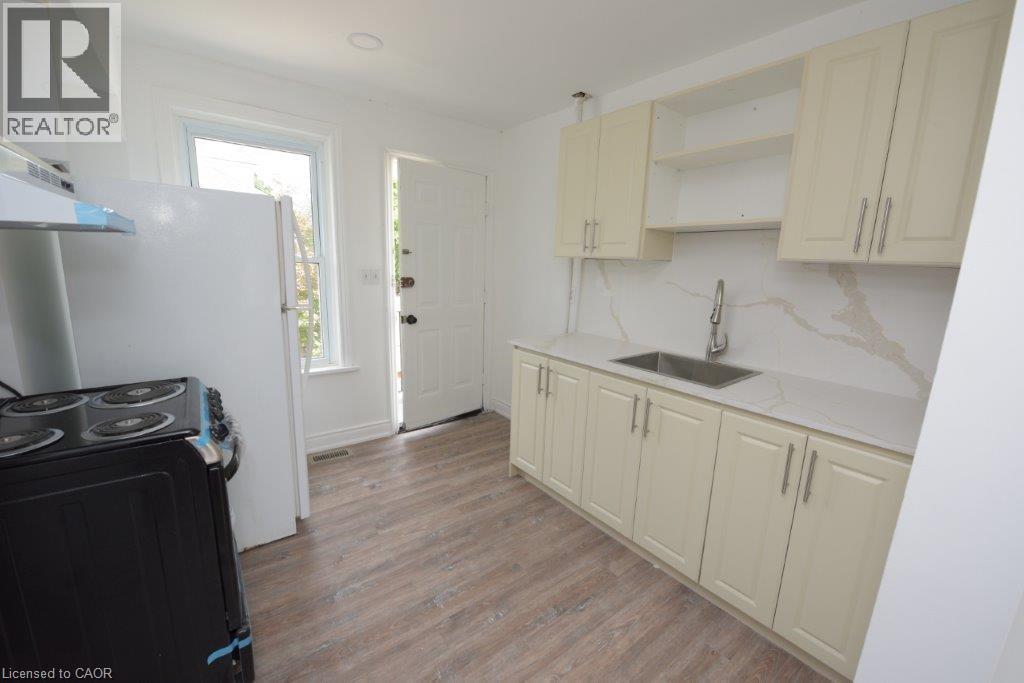 79-71 CEDAR Street thumbnail 8