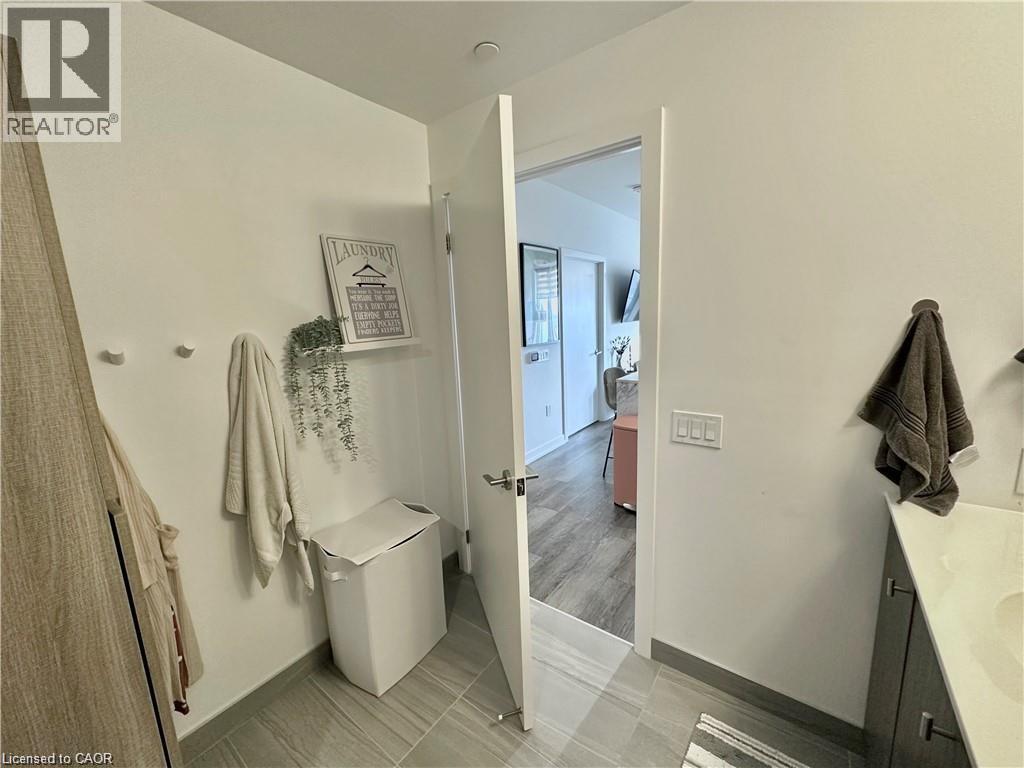 15 WELLINGTON Street S Unit# 1114 thumbnail 18