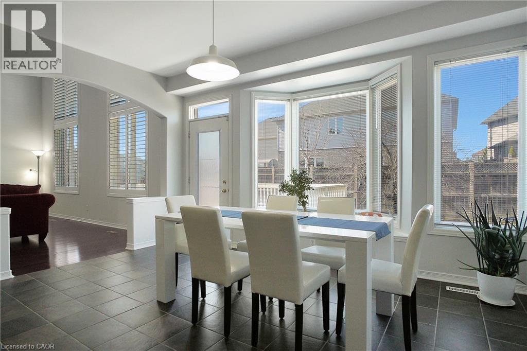 320 ROBERT FERRIE Drive thumbnail 13