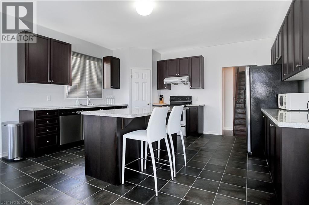 320 ROBERT FERRIE Drive thumbnail 16