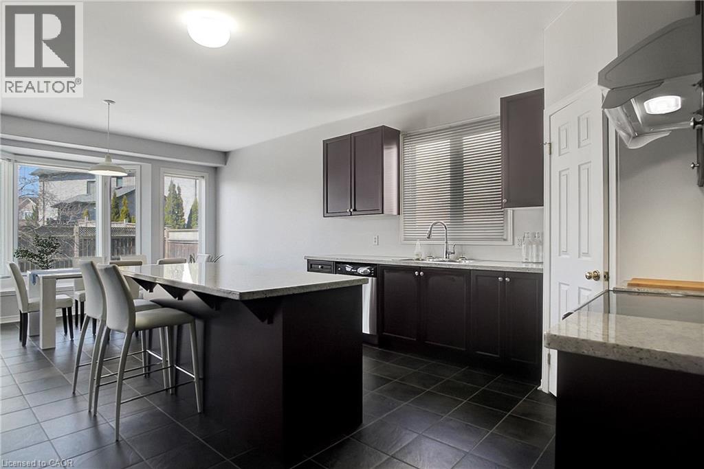 320 ROBERT FERRIE Drive thumbnail 18