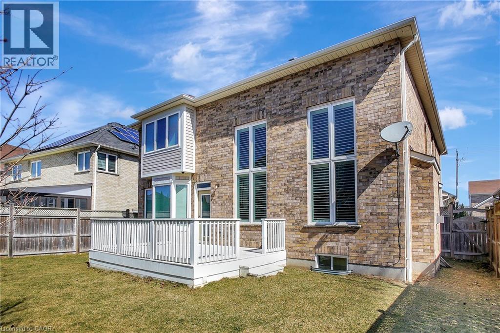 320 ROBERT FERRIE Drive thumbnail 35