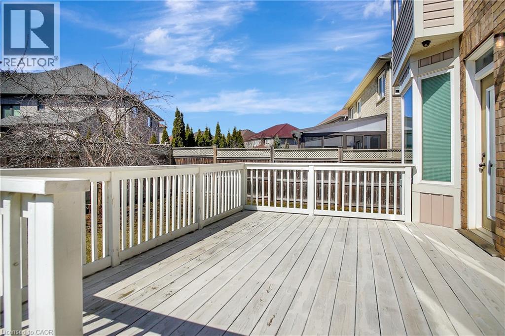 320 ROBERT FERRIE Drive thumbnail 37