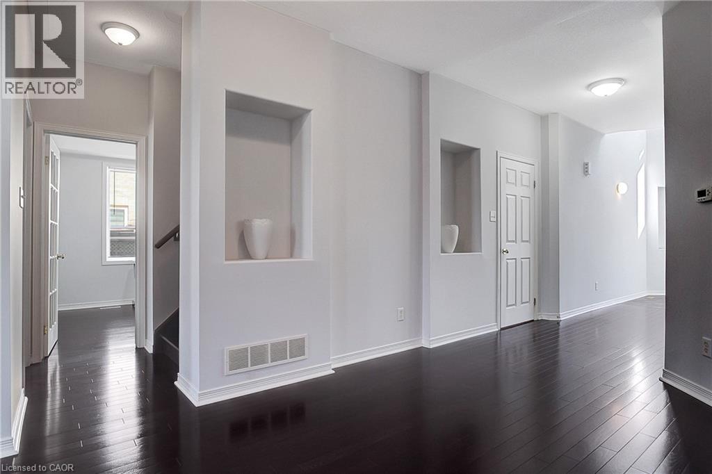 320 ROBERT FERRIE Drive thumbnail 6