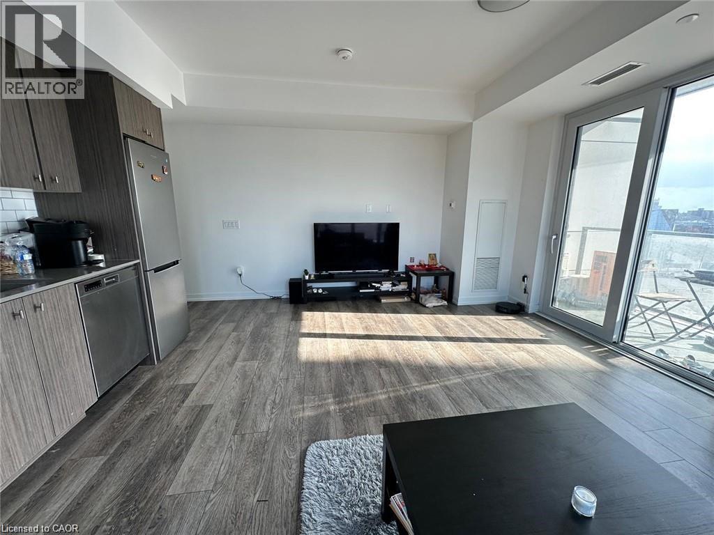 15 WELLINGTON Street S Unit# 606 thumbnail 5