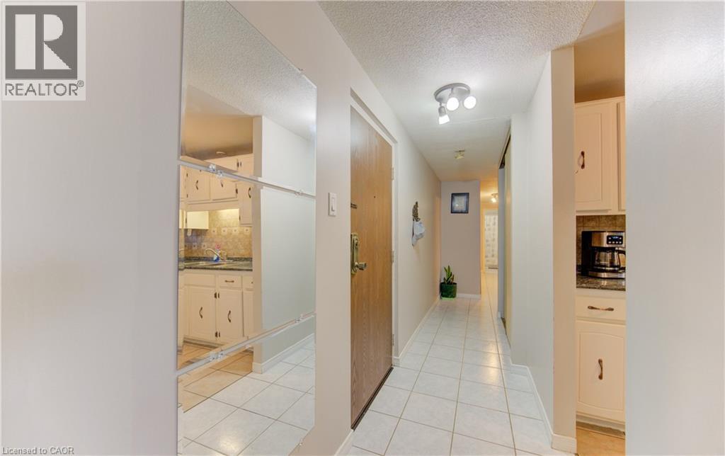 4 AVALON Place Unit# 103 thumbnail 12