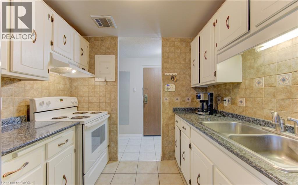 4 AVALON Place Unit# 103 thumbnail 25