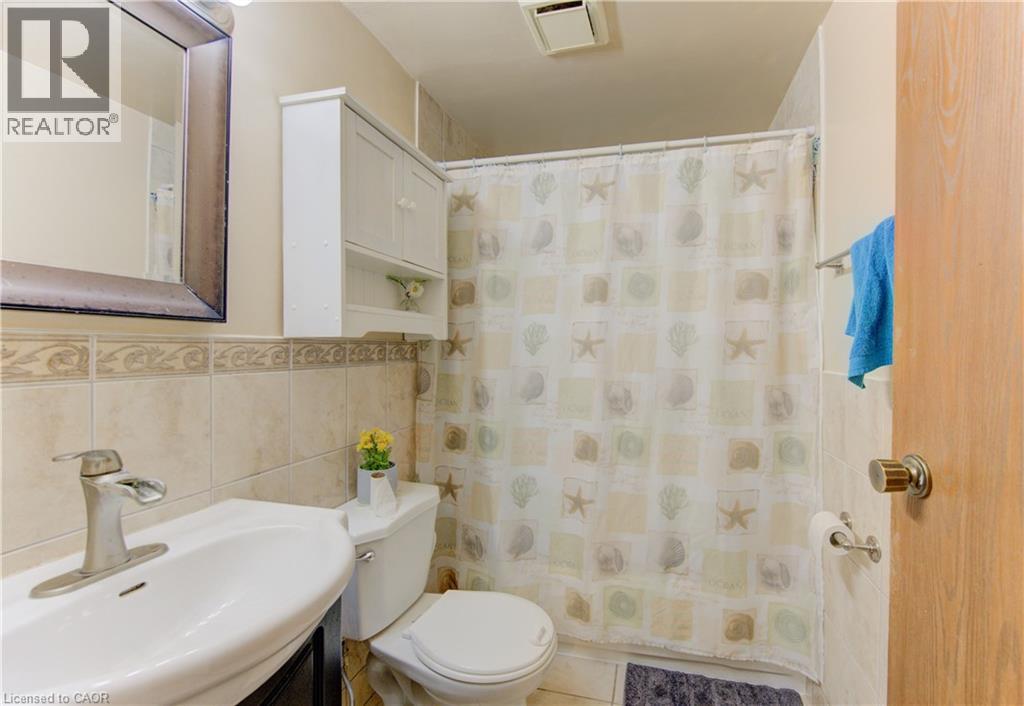 4 AVALON Place Unit# 103 thumbnail 29