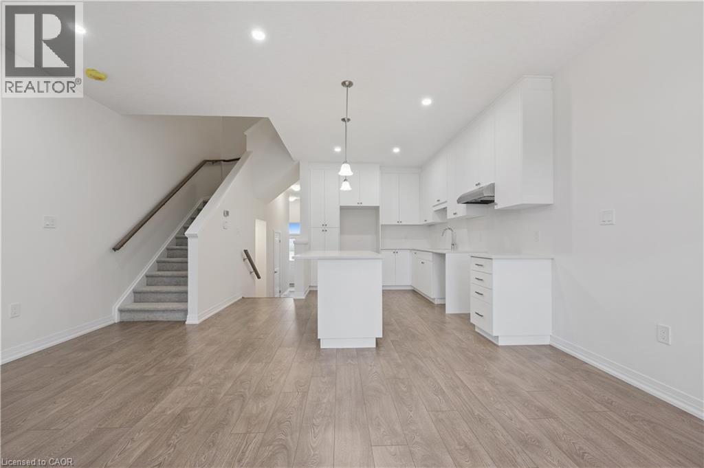 107 WINTER WREN Crescent thumbnail 6