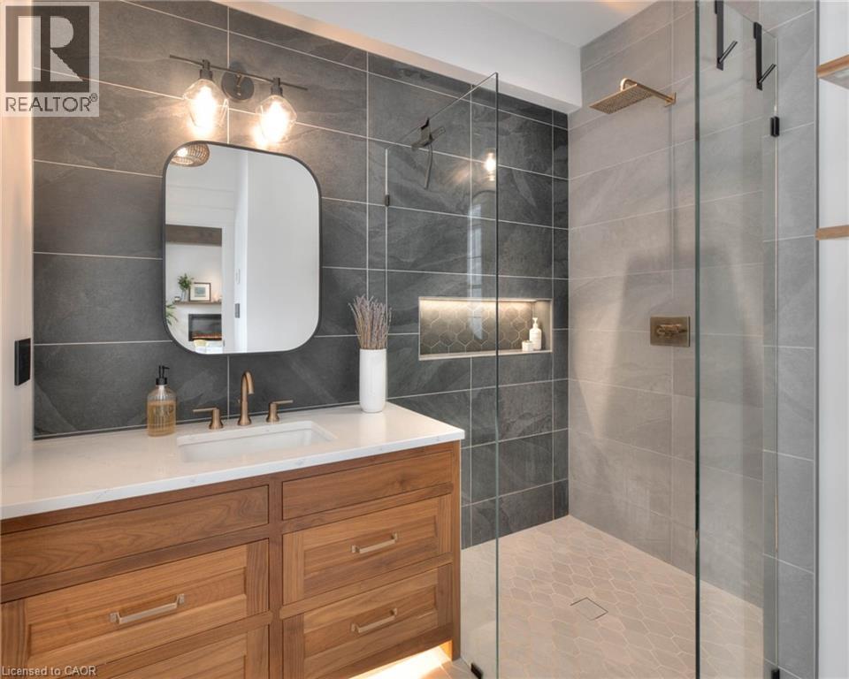38 SHIRK Place thumbnail 9