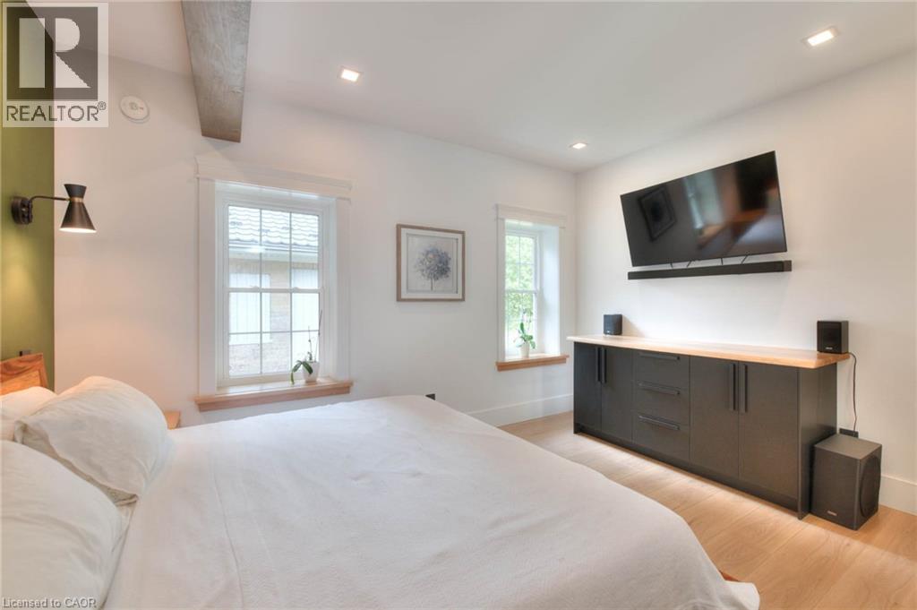 38 SHIRK Place thumbnail 25