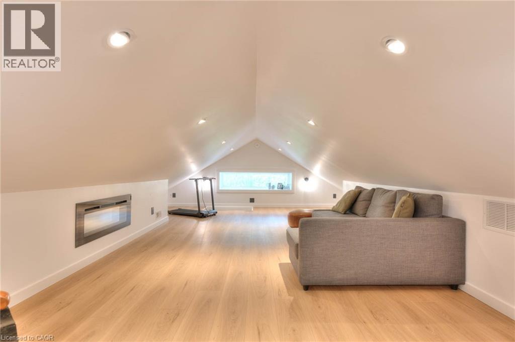 38 SHIRK Place thumbnail 28